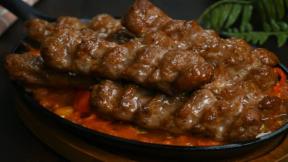Turski recept za ćevape od mlevenog mesa
