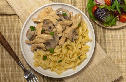 Piletina Stroganov za praznični ručak