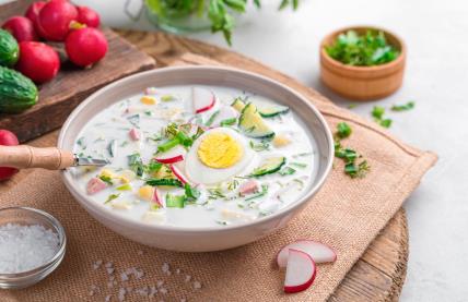 Jogurt čorba sa rotkvicama i krastavcem po ruskom receptu